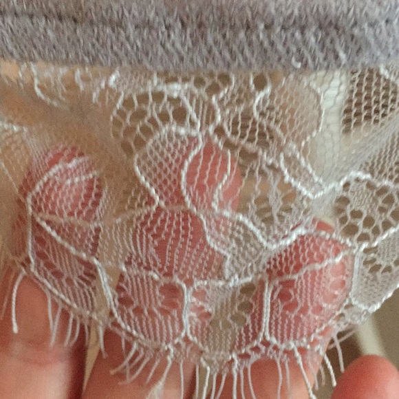 NWT Lauren Conrad “party animal” Sweater Size M - Picture 4 of 5